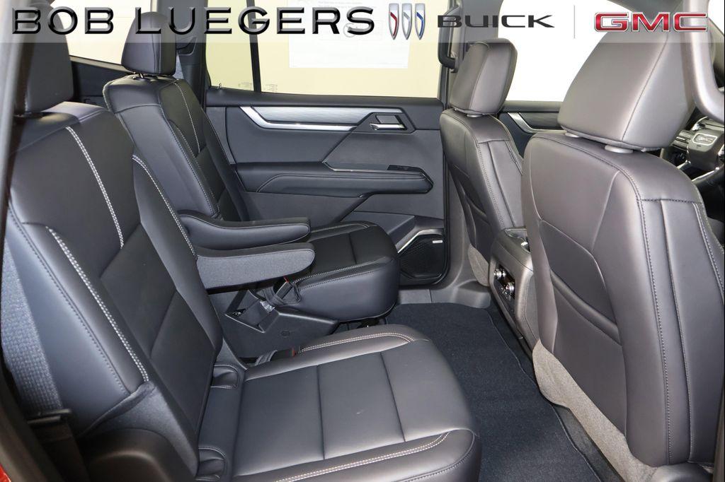 new 2026 GMC Acadia car, priced at $49,989