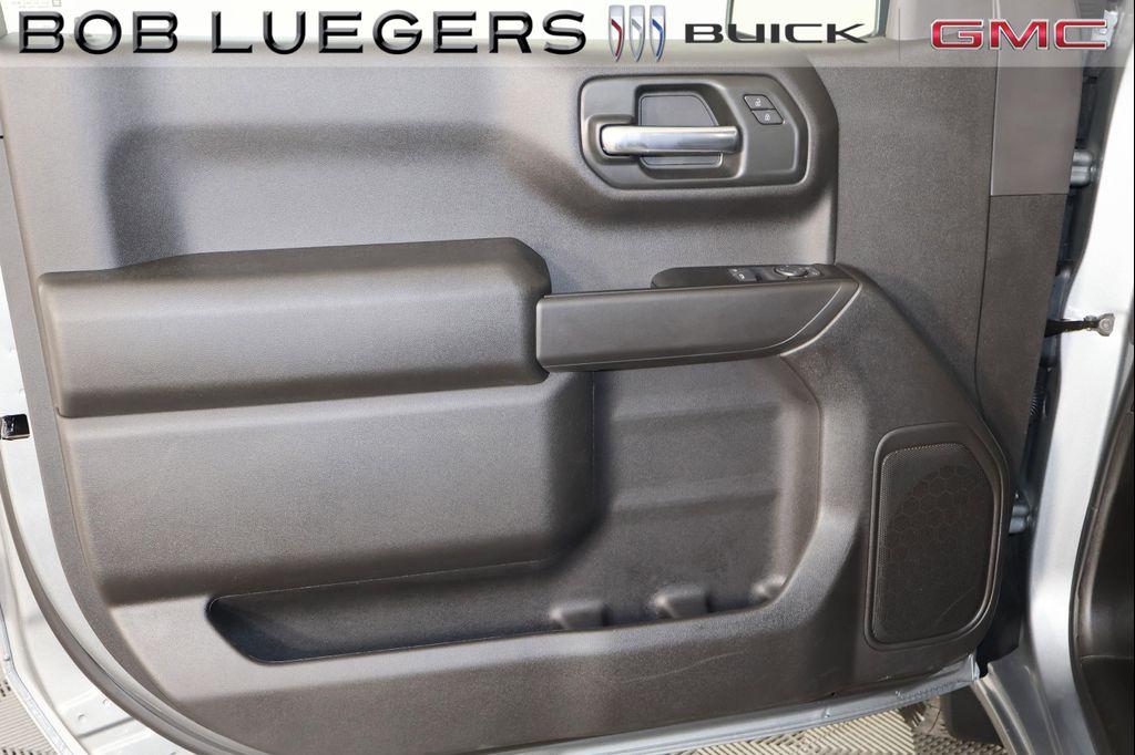 new 2026 GMC Sierra 1500 car, priced at $48,205