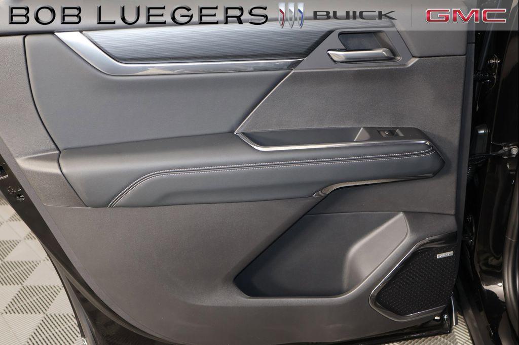 new 2026 GMC Acadia car, priced at $53,582