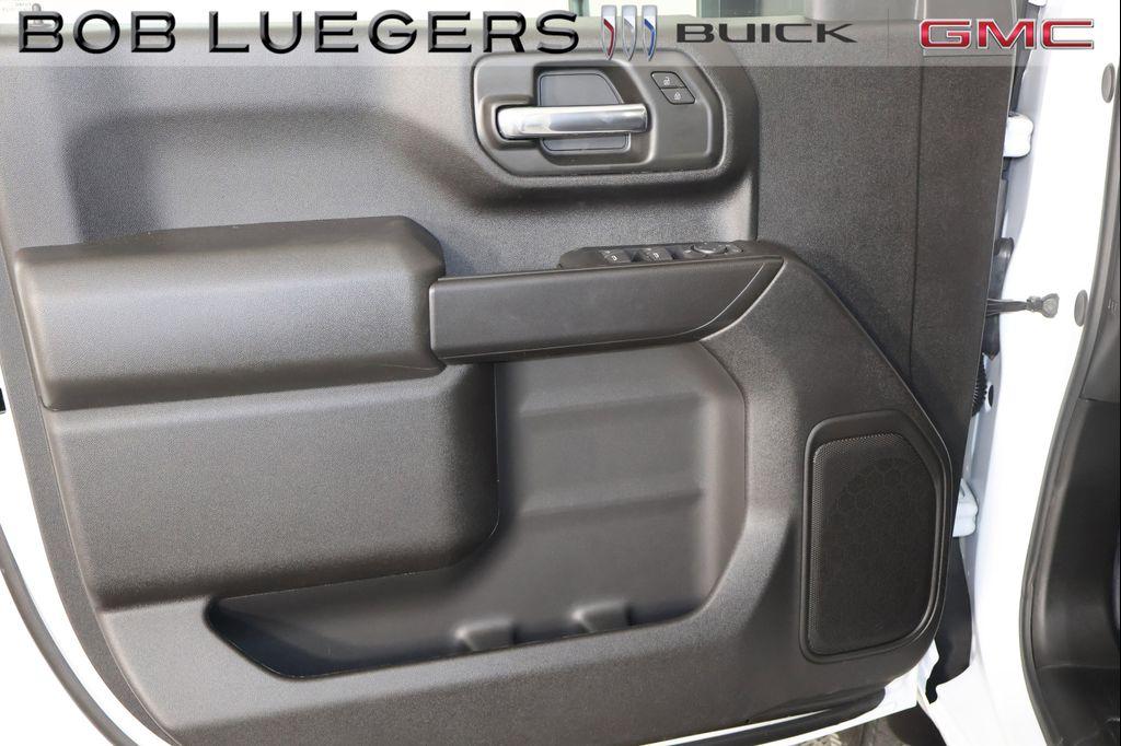 new 2026 GMC Sierra 2500 car, priced at $57,952