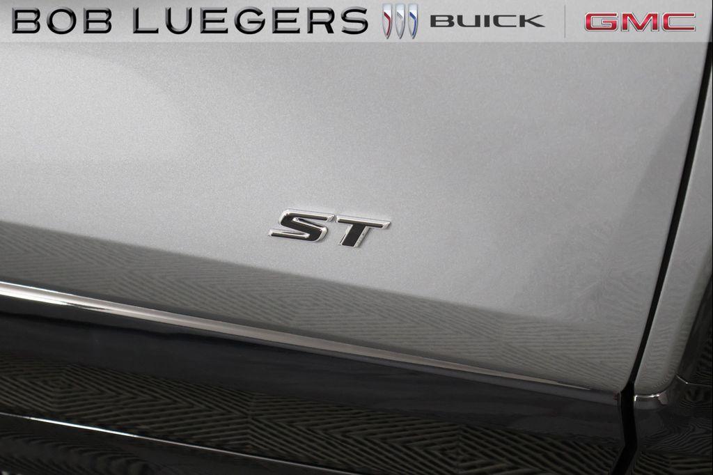 new 2026 Buick Encore GX car, priced at $32,685