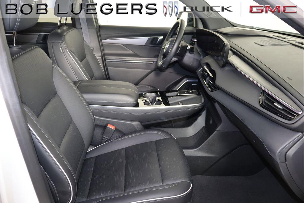 used 2025 Buick Enclave car, priced at $41,989