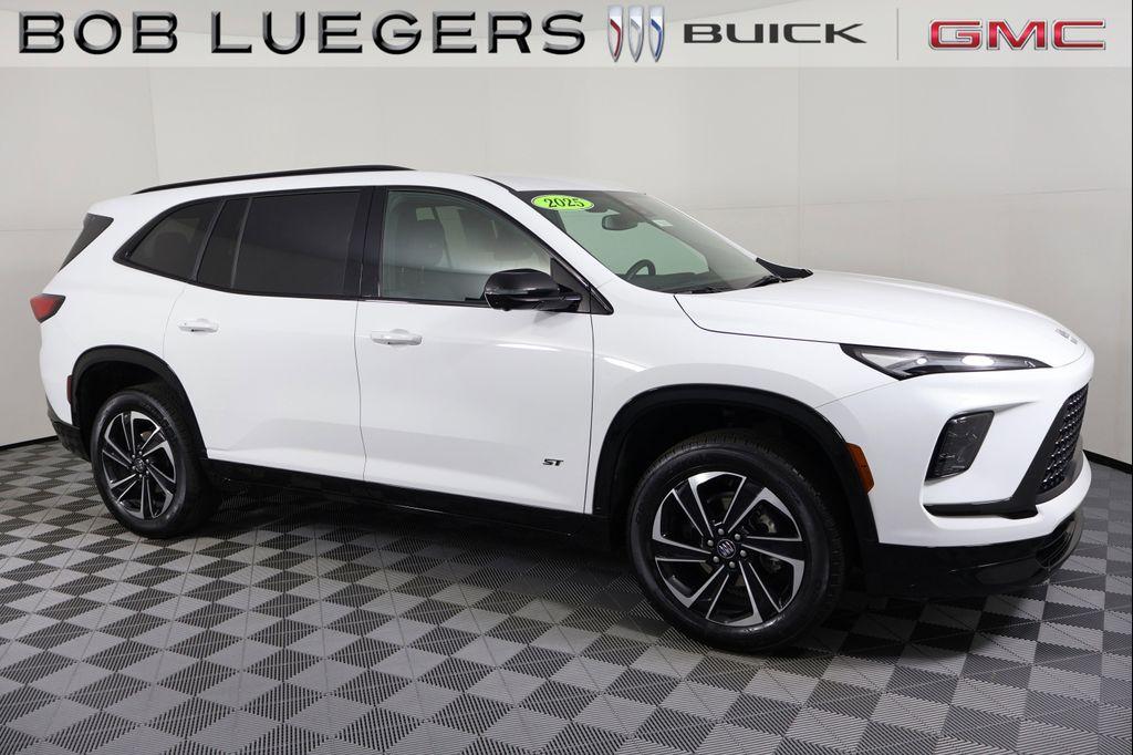 used 2025 Buick Enclave car, priced at $41,989