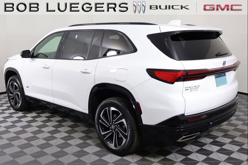 used 2025 Buick Enclave car, priced at $41,466