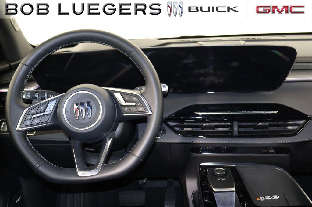 used 2025 Buick Enclave car, priced at $41,989