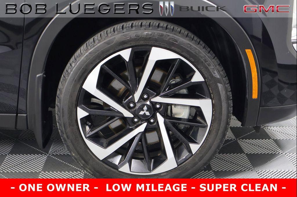 used 2022 Mitsubishi Outlander car, priced at $24,966