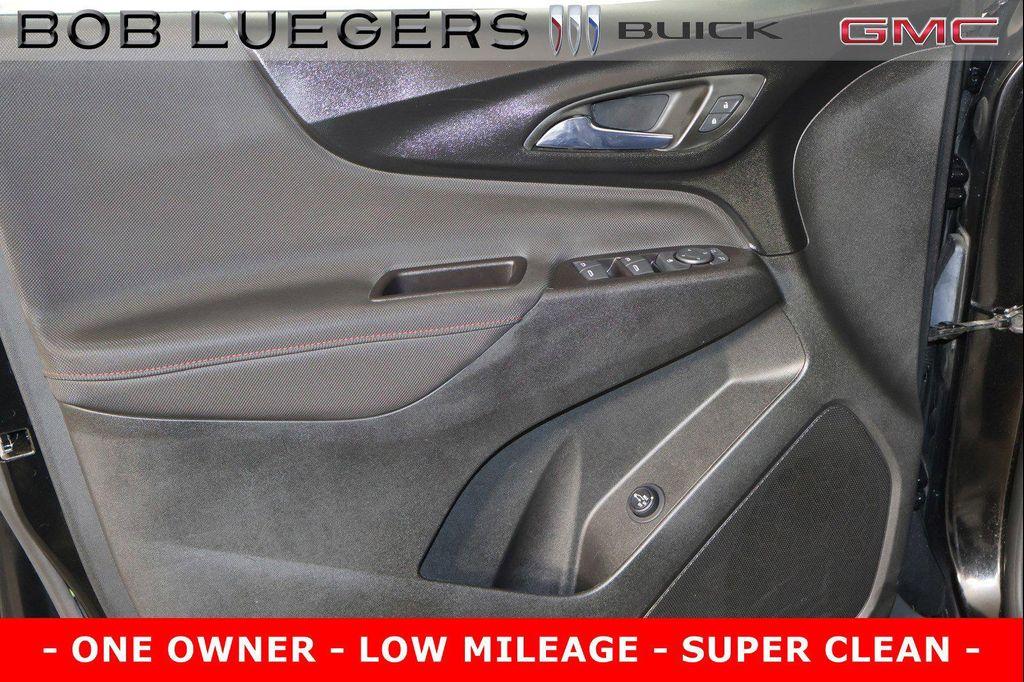 used 2022 Chevrolet Equinox car, priced at $22,966