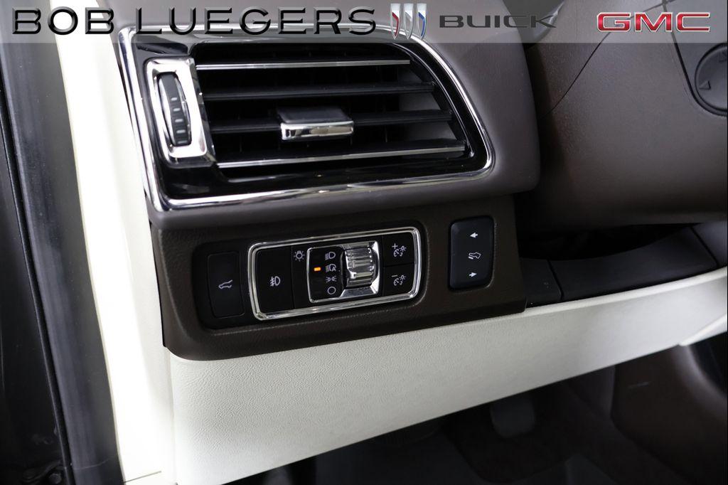 used 2023 Lincoln Navigator car, priced at $63,989