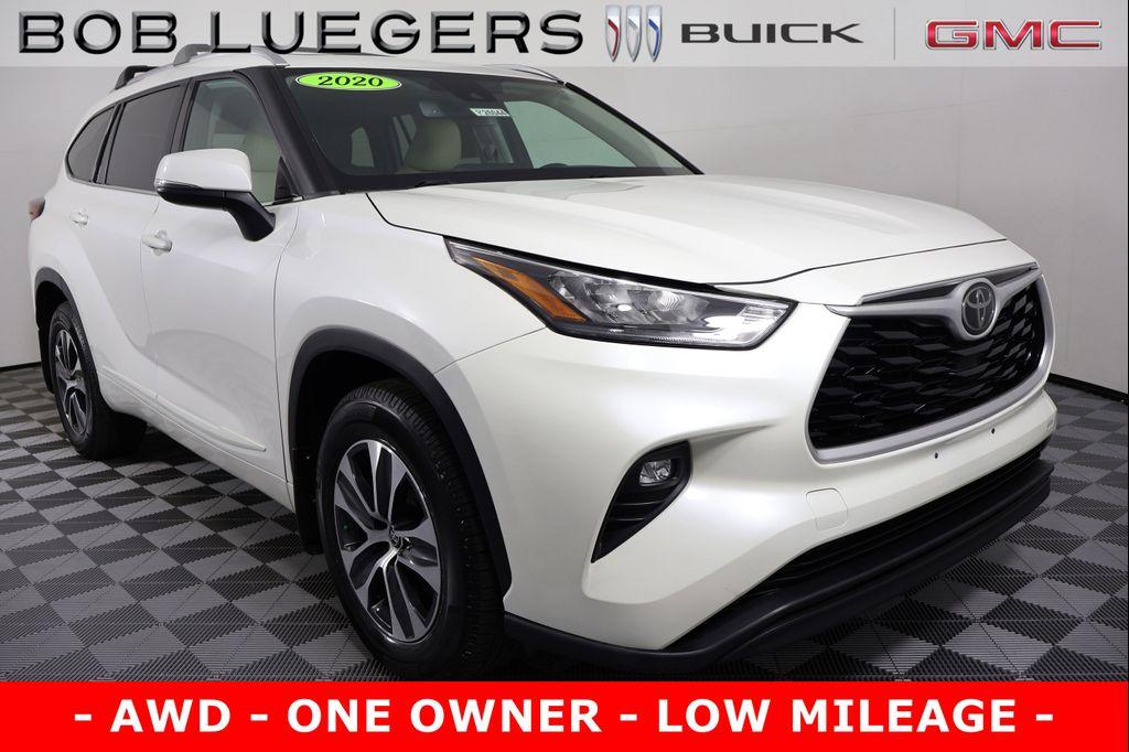 used 2020 Toyota Highlander car, priced at $33,988