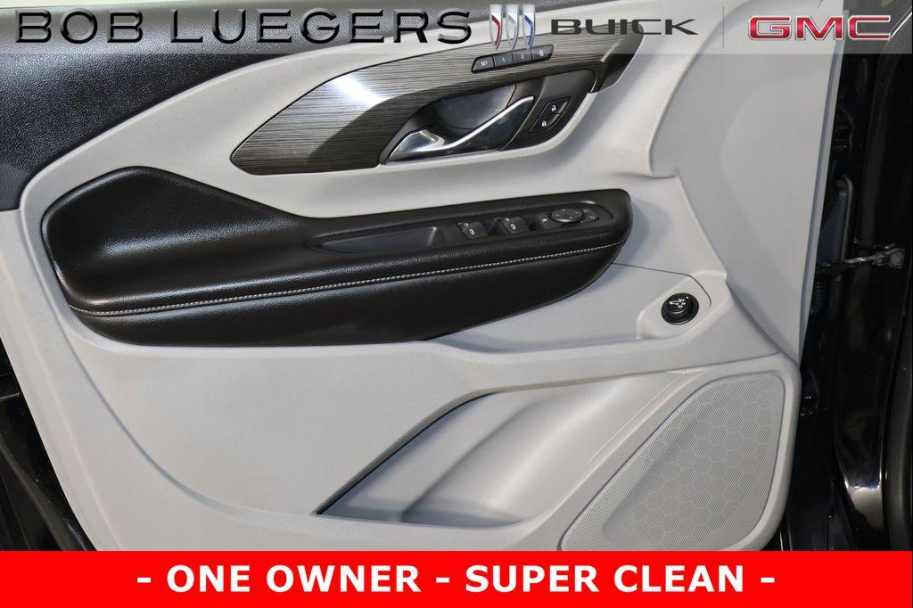 used 2024 GMC Terrain car, priced at $24,989