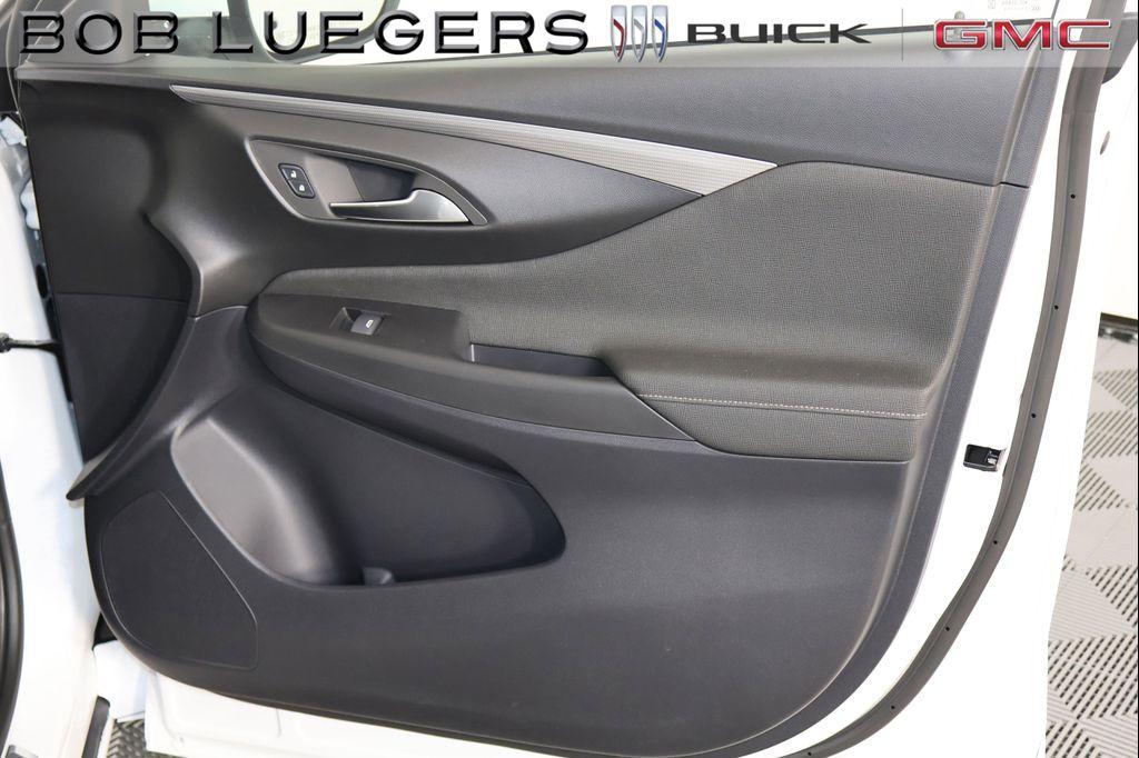 new 2026 Buick Envista car, priced at $32,690