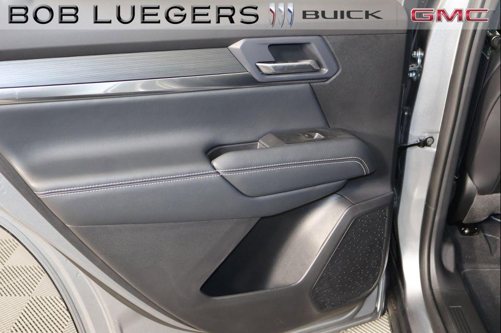 new 2026 GMC Terrain car, priced at $39,152