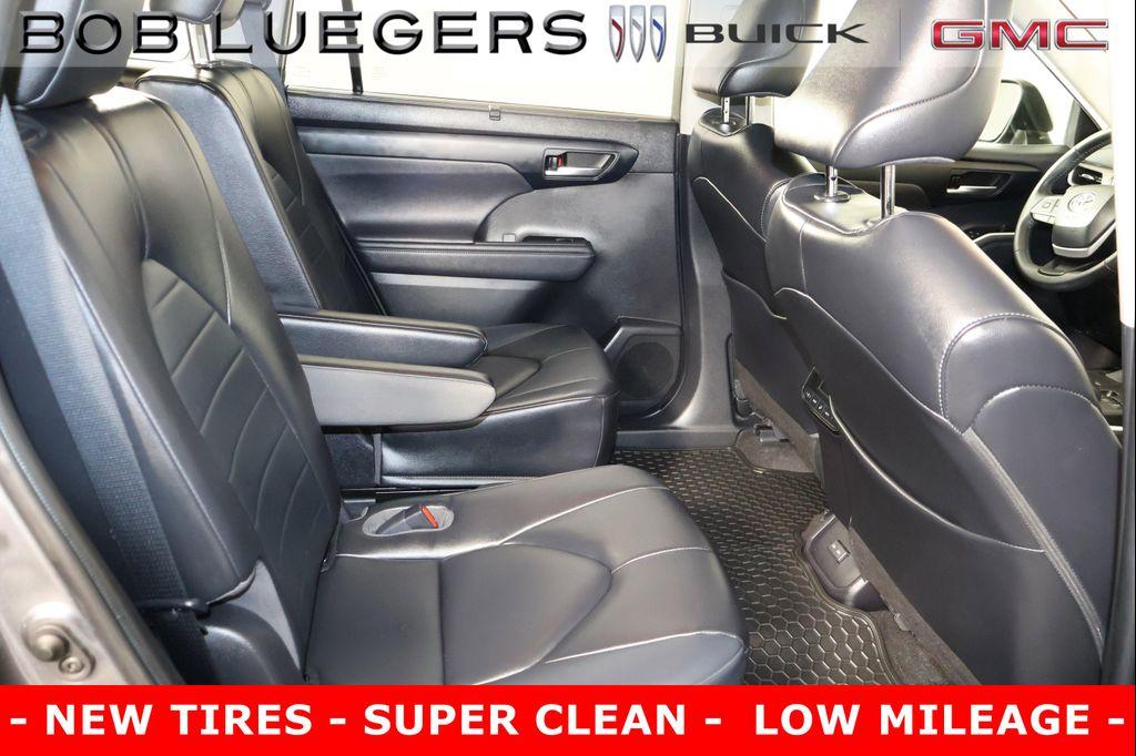 used 2023 Toyota Highlander car, priced at $39,986