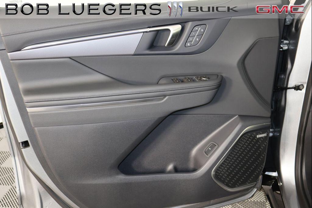 new 2026 Buick Enclave car, priced at $59,298