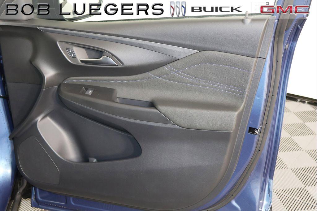 new 2026 Buick Envista car, priced at $31,070