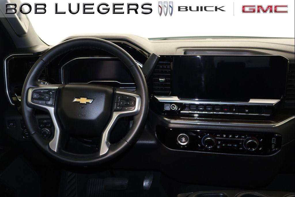 used 2024 Chevrolet Silverado 1500 car, priced at $41,995