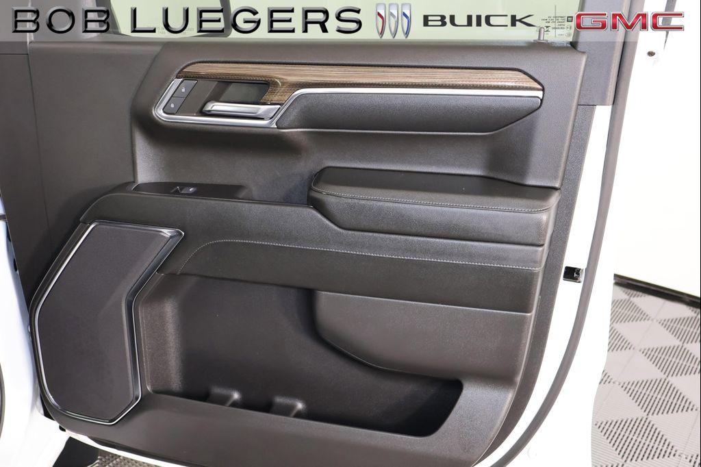 used 2024 Chevrolet Silverado 1500 car, priced at $41,995