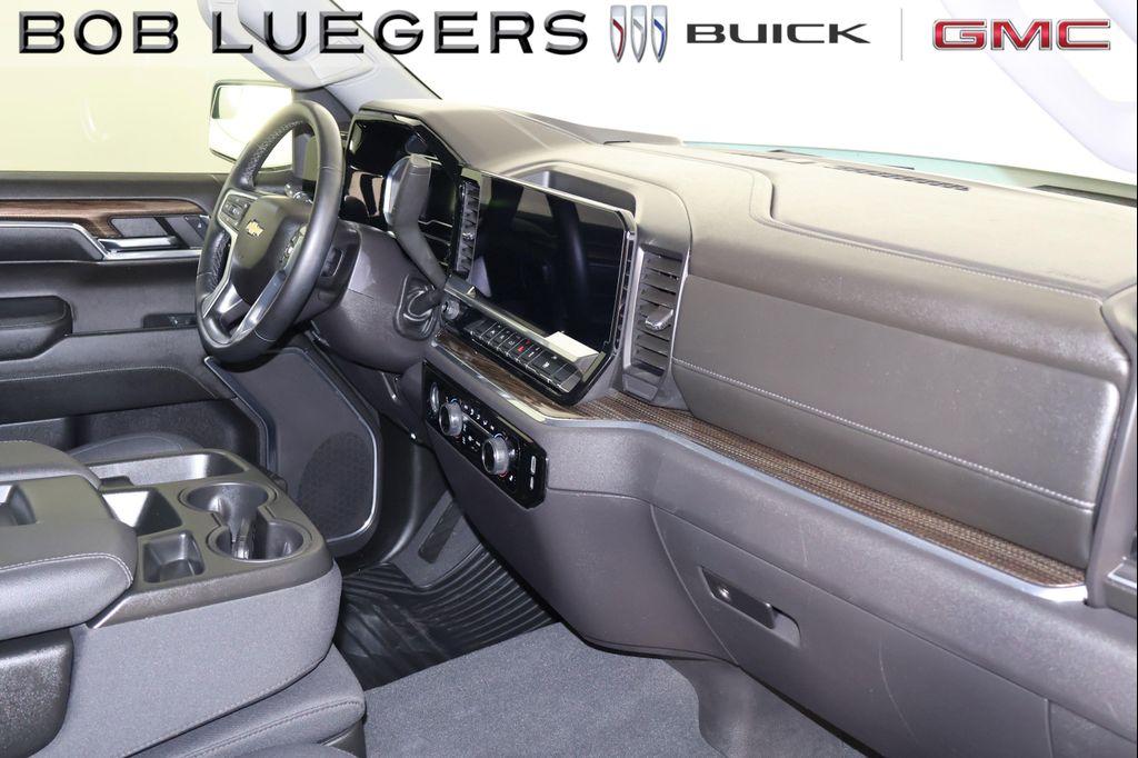 used 2024 Chevrolet Silverado 1500 car, priced at $41,995