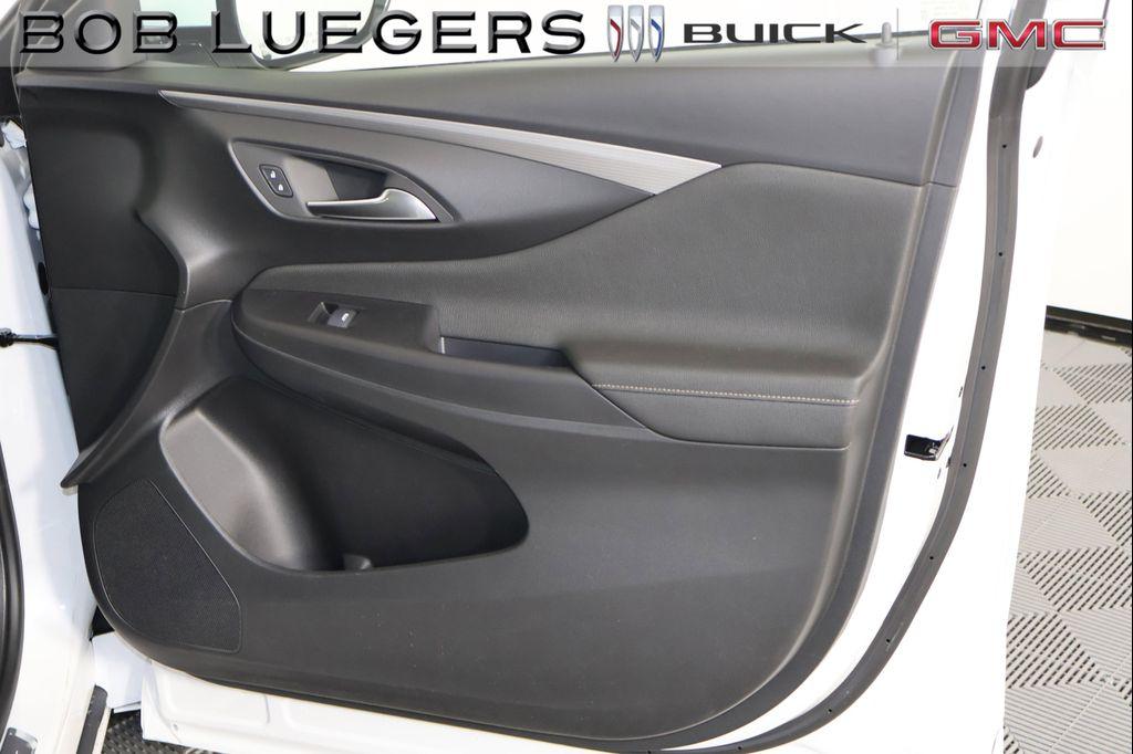 new 2026 Buick Envista car, priced at $32,190