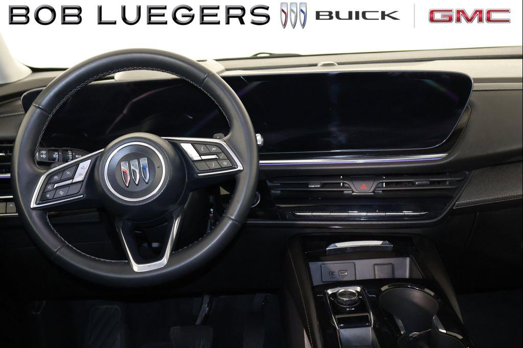 used 2024 Buick Envision car, priced at $28,498