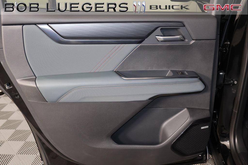 new 2026 GMC Acadia car, priced at $55,568