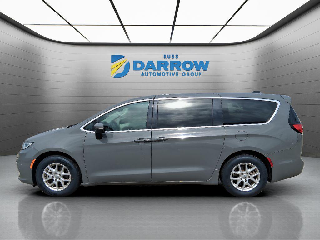 used 2023 Chrysler Pacifica car, priced at $24,633