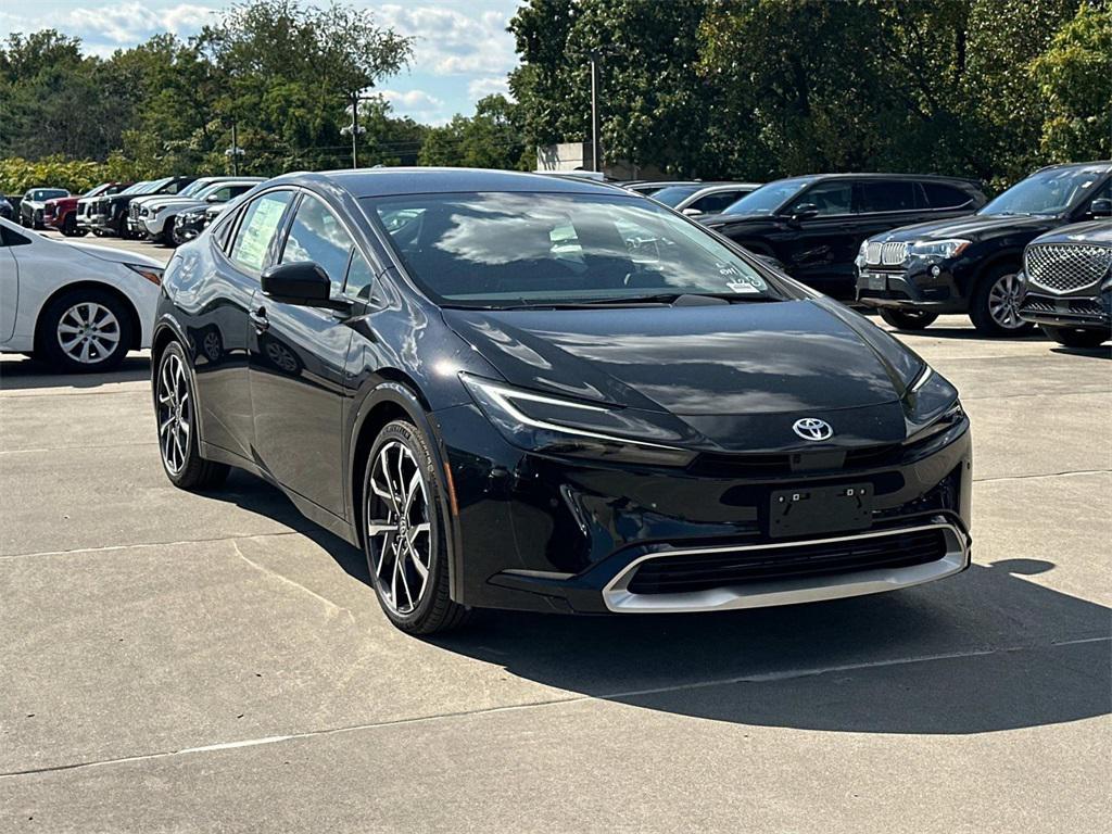 new 2025 Toyota Prius Plug-In Hybrid car, priced at $44,159