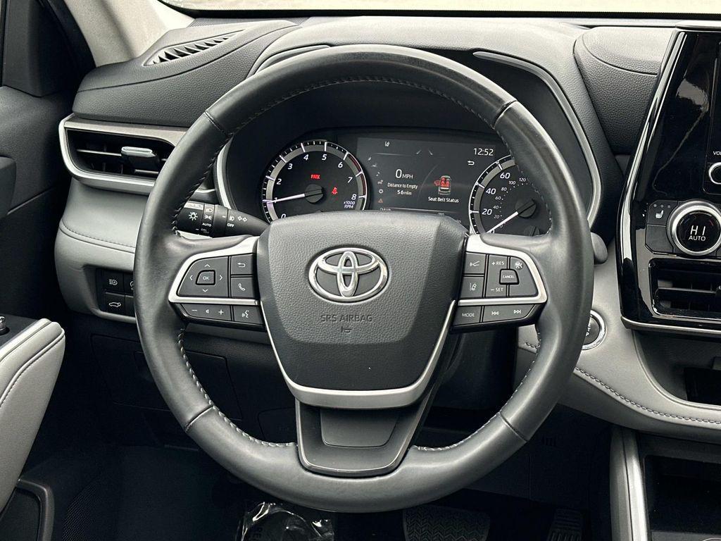 used 2023 Toyota Highlander car, priced at $38,300