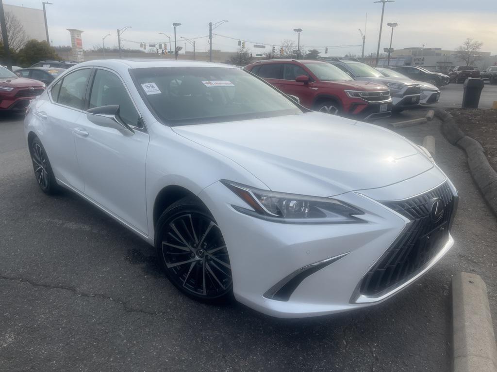used 2023 Lexus ES 350 car, priced at $40,500