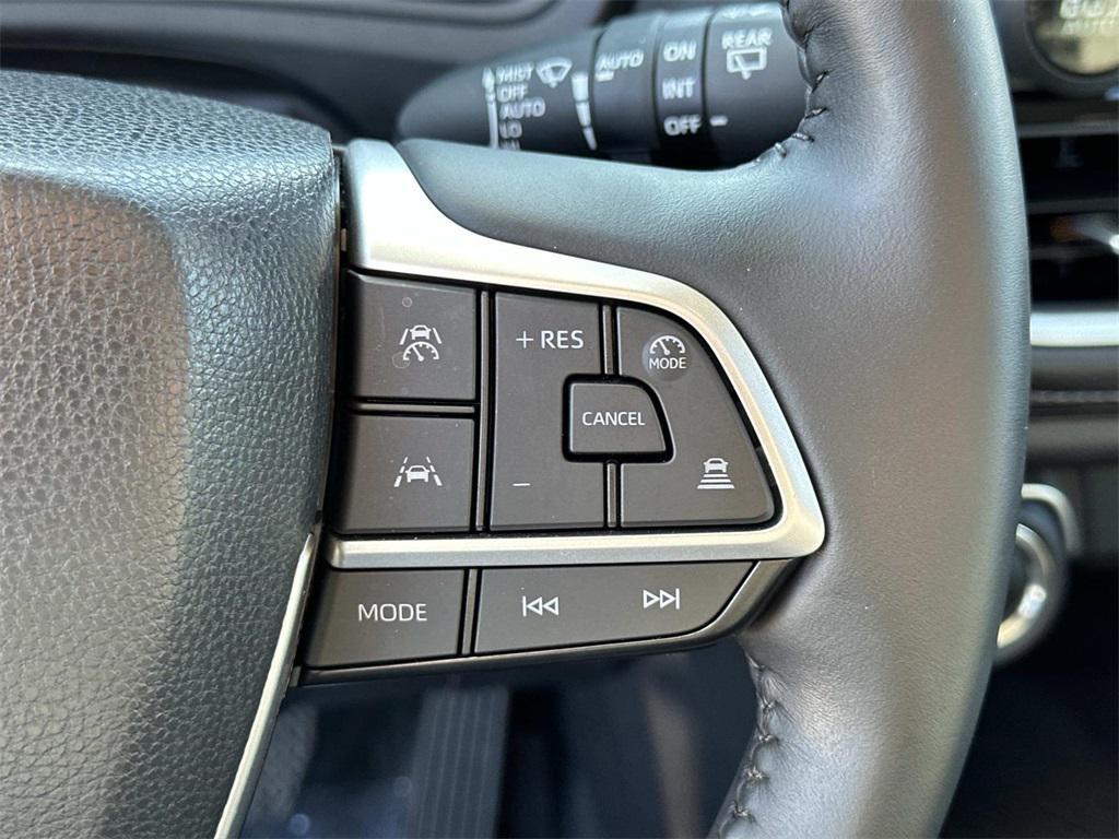 used 2025 Toyota Grand Highlander car, priced at $51,985