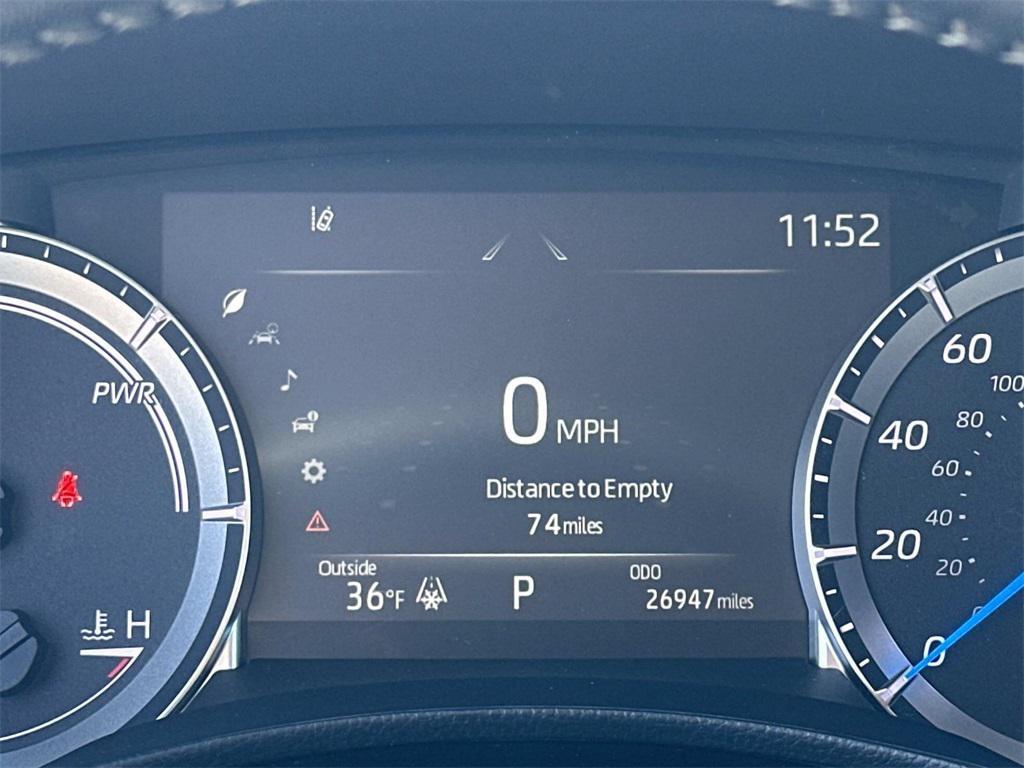 used 2023 Toyota Highlander Hybrid car, priced at $35,000