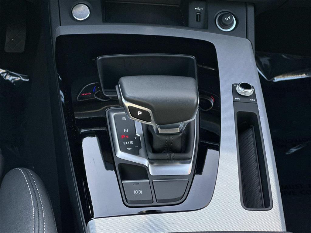 used 2025 Audi Q5 car, priced at $36,500