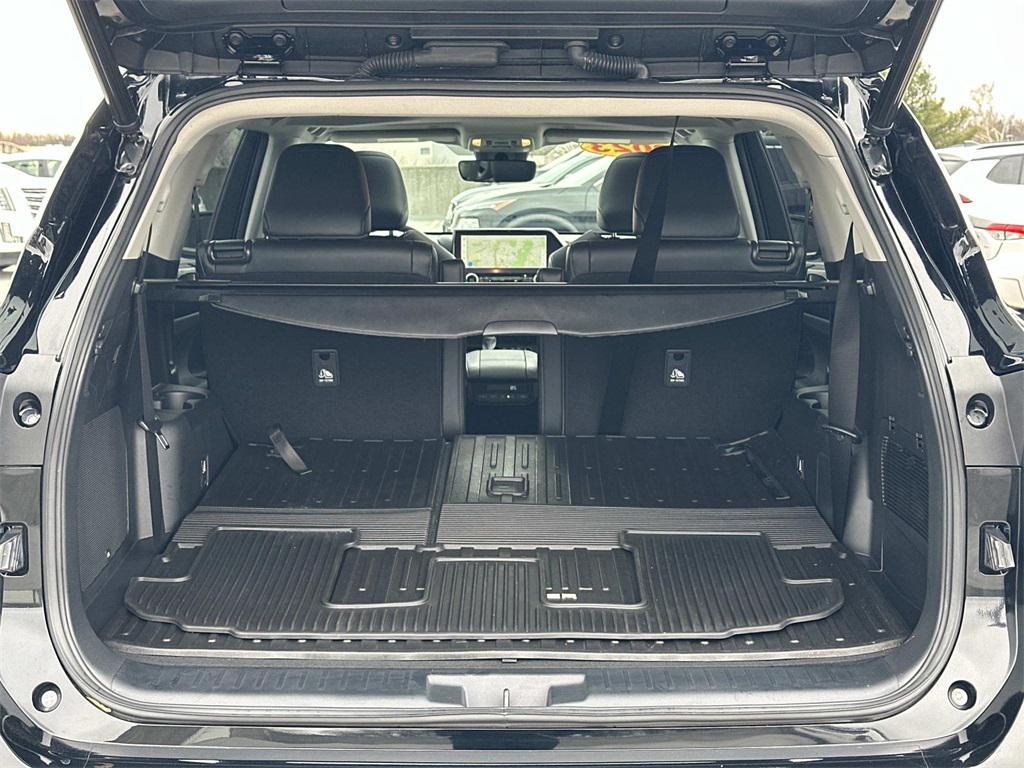 used 2023 Toyota Highlander Hybrid car, priced at $45,750