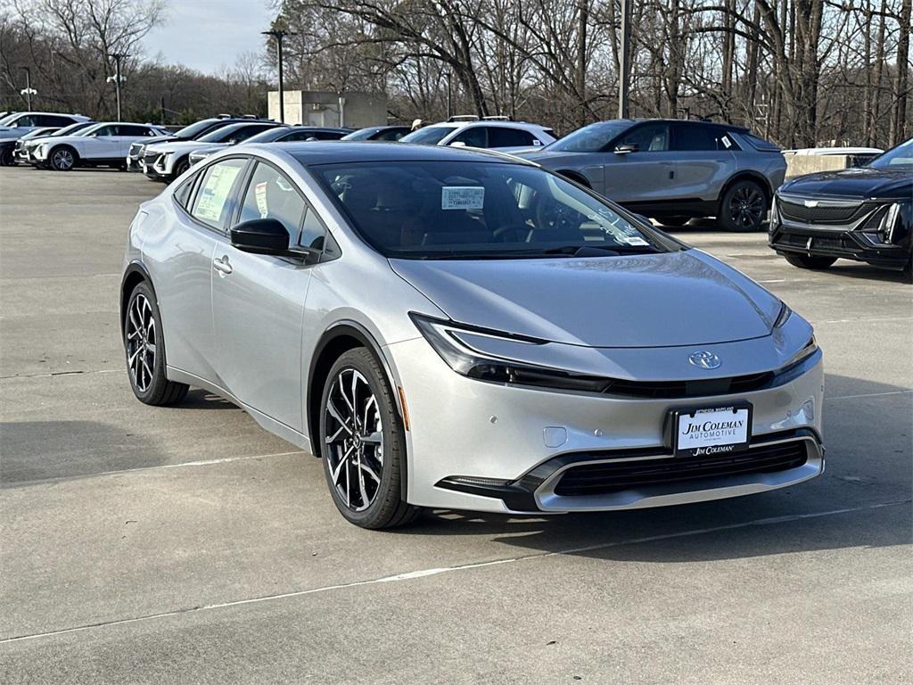 new 2026 Toyota Prius Plug-In Hybrid car, priced at $40,424
