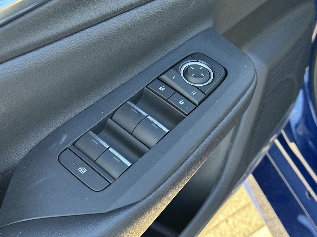 new 2026 Toyota Prius Plug-In Hybrid car, priced at $40,224