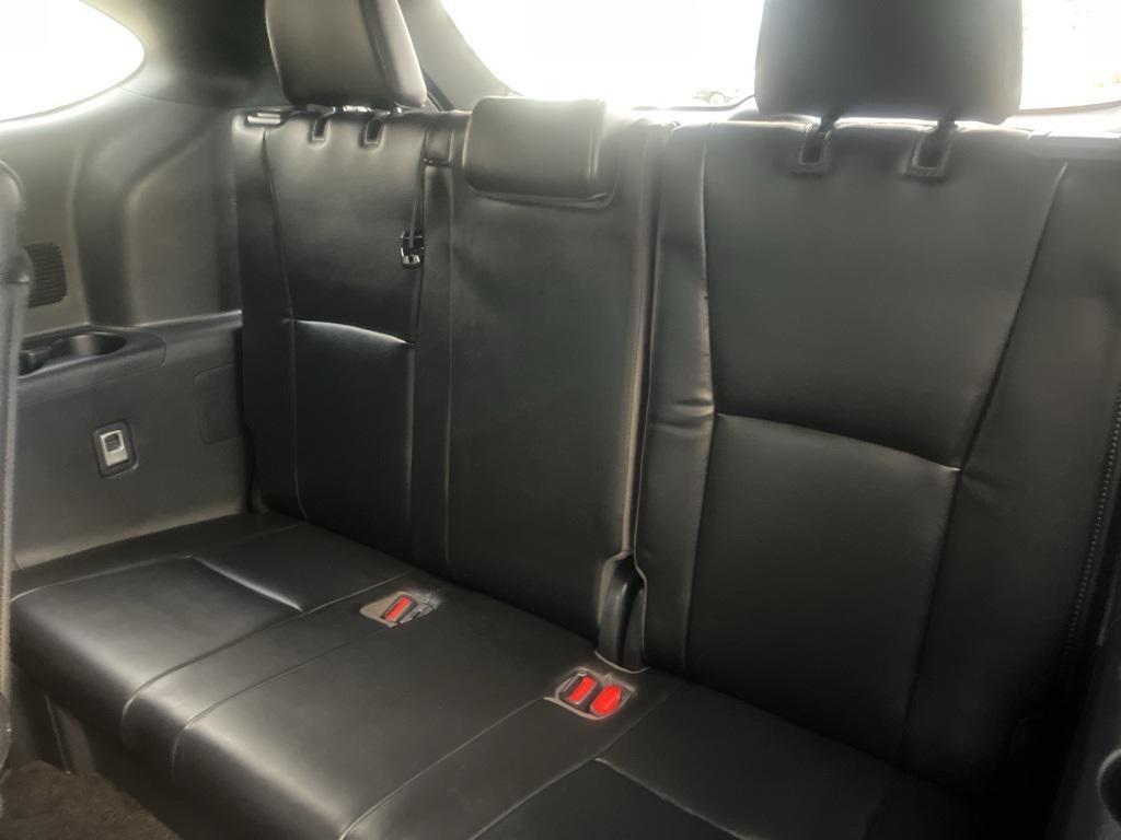 used 2023 Toyota Highlander car, priced at $39,500