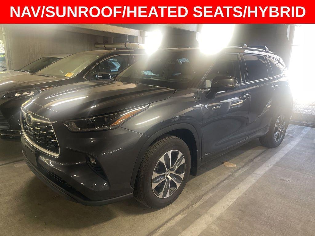 used 2021 Toyota Highlander Hybrid car, priced at $35,500