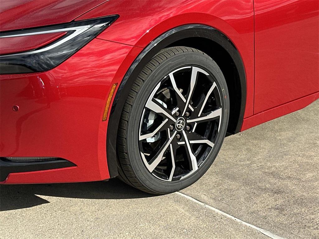 new 2026 Toyota Prius Plug-In Hybrid car, priced at $40,899