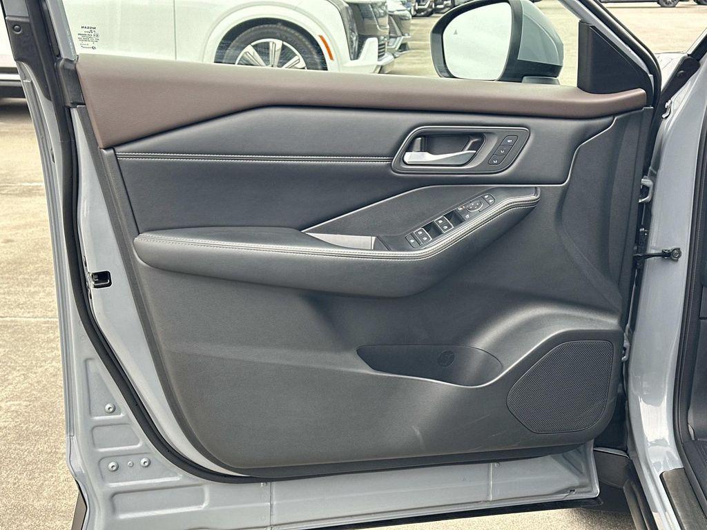 used 2023 Nissan Rogue car, priced at $25,750