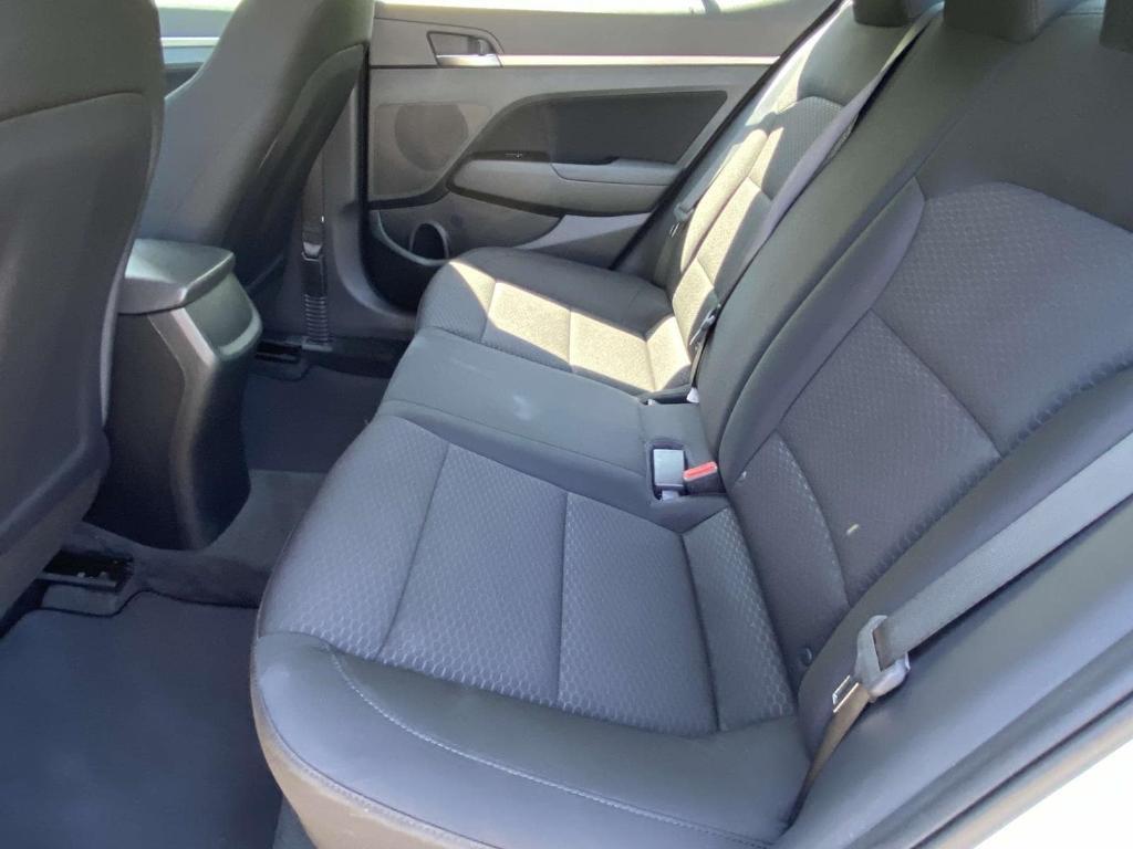 2019 Quartz White Hyundai ELANTRA