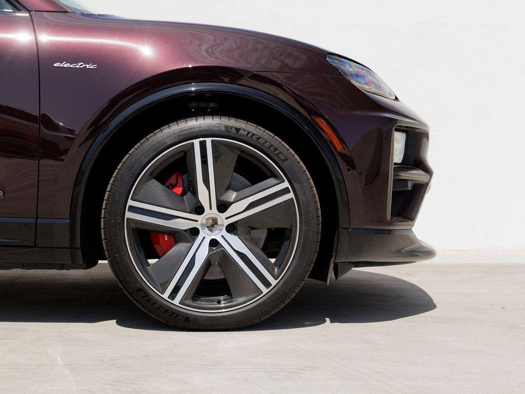 new 2024 Porsche Macan car, priced at $130,760