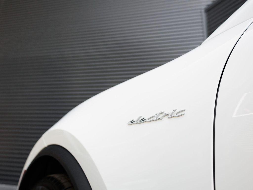 used 2025 Porsche Macan car, priced at $86,990
