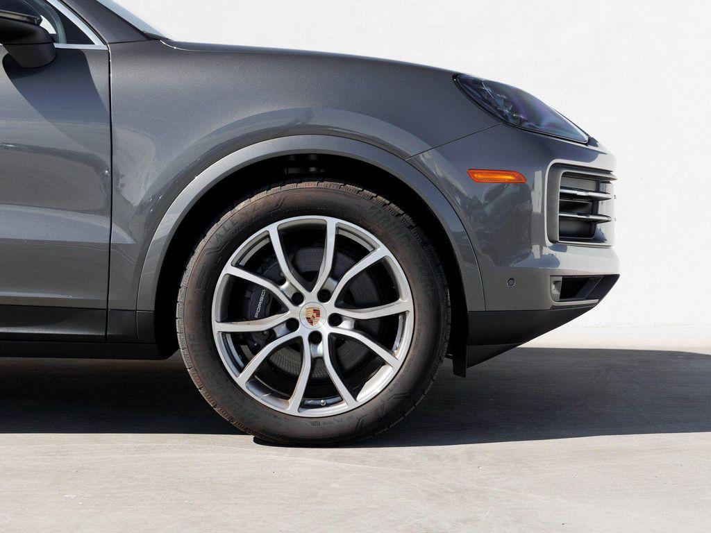 new 2025 Porsche Cayenne car, priced at $99,285