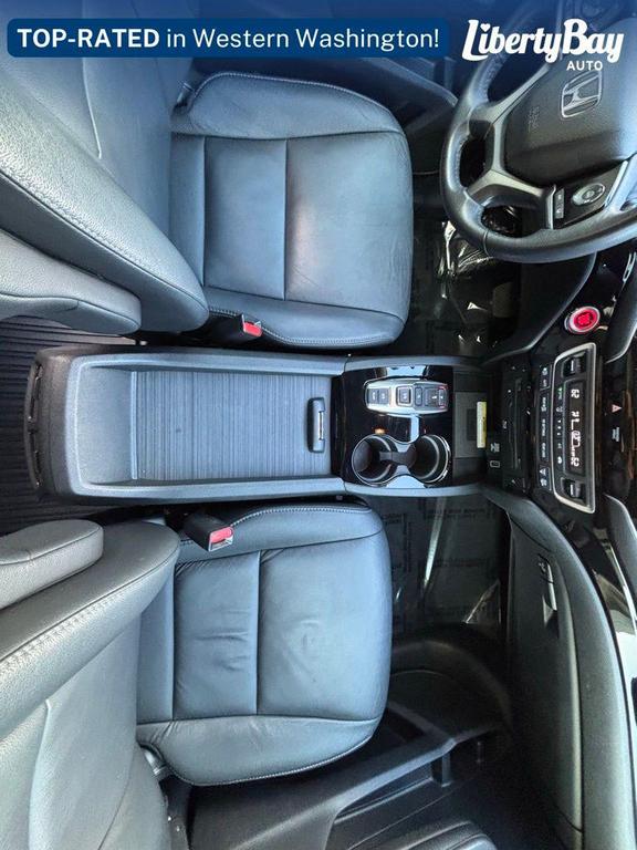 used 2022 Honda Pilot car, priced at $31,998