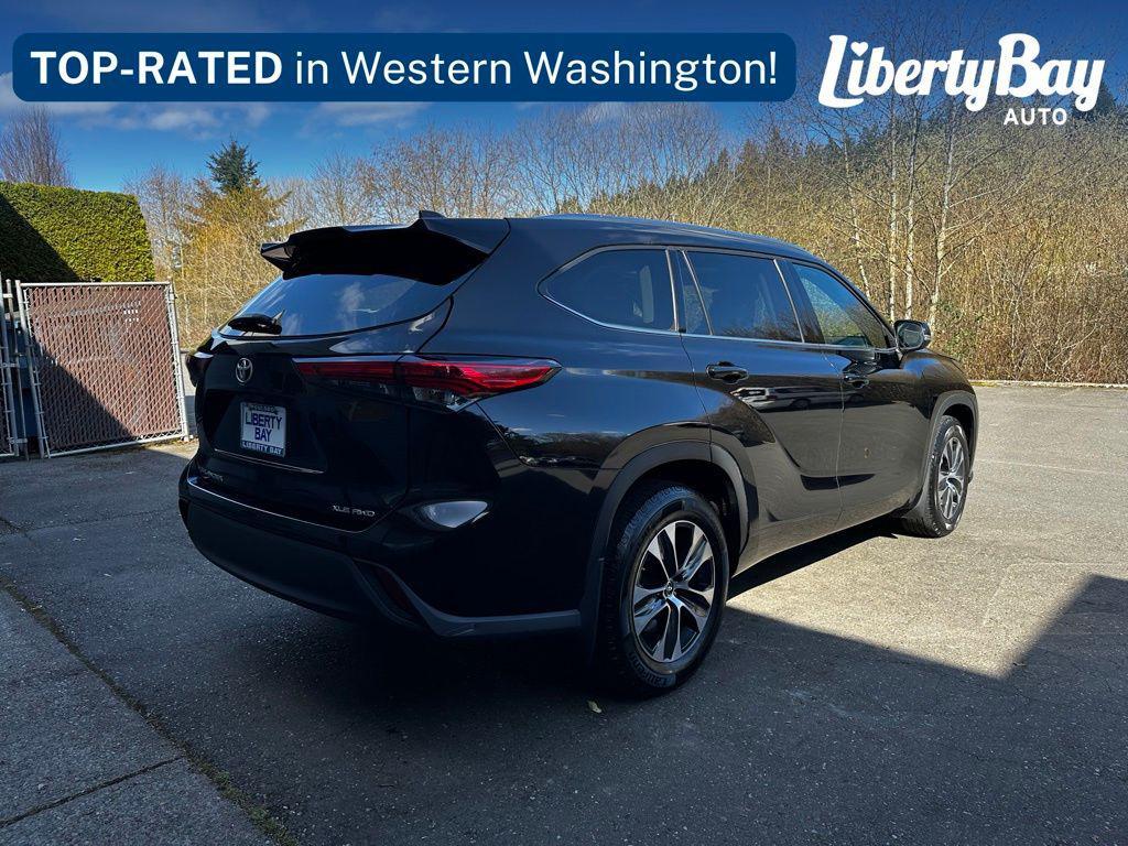 used 2021 Toyota Highlander car, priced at $26,771