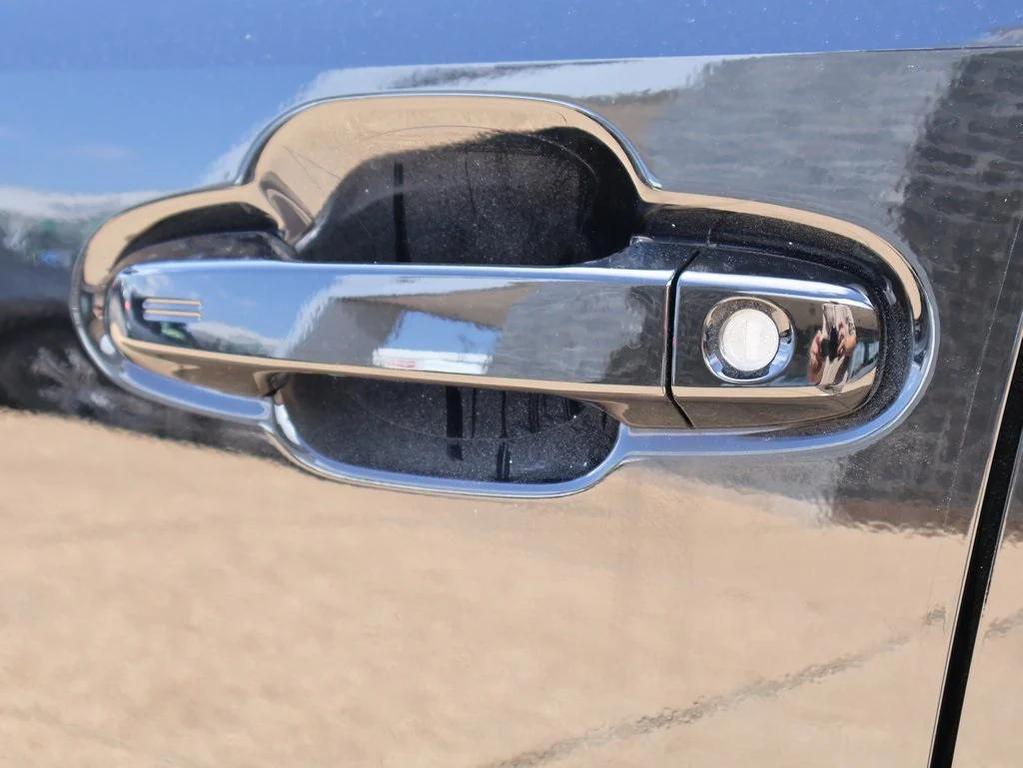 new 2025 Subaru Crosstrek car, priced at $34,687