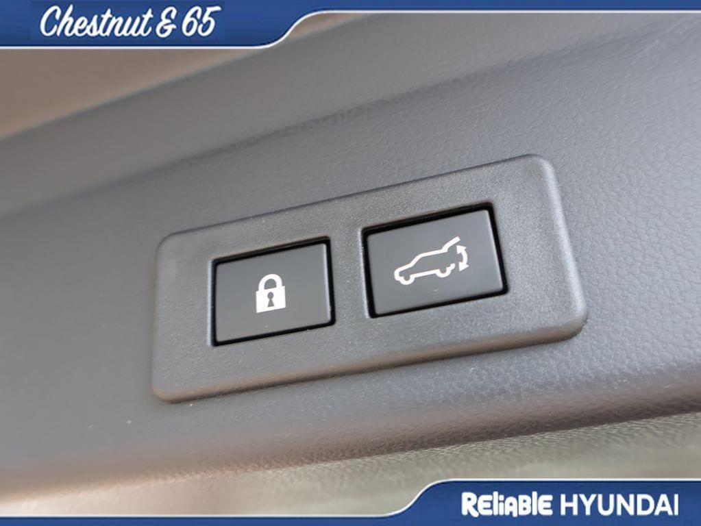 used 2025 Subaru Ascent car, priced at $38,619