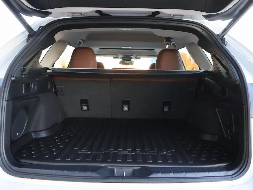 used 2023 Subaru Outback car, priced at $26,999