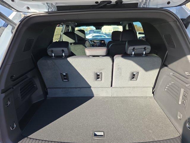 new 2026 Chevrolet Traverse car, priced at $58,282