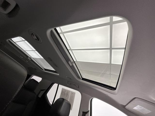 used 2021 Chevrolet Traverse car, priced at $24,250